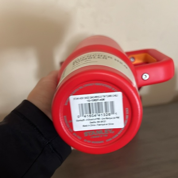 Stanley - Picture 4 of 5